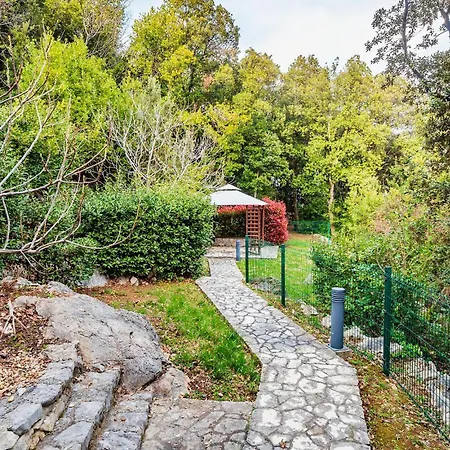 3 Bedroom Beautiful In Mošćenička Draga