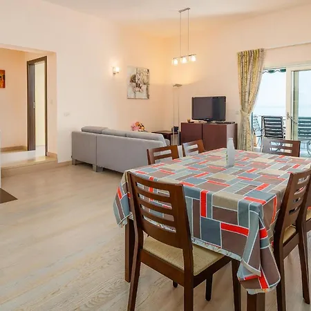 Apartman Beautiful In Mošćenička Draga